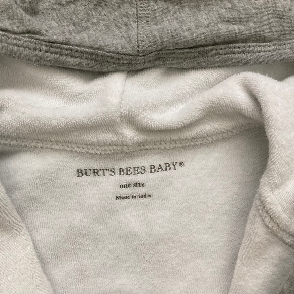 Burt's Bees Baby Robe - Picture 2 of 3